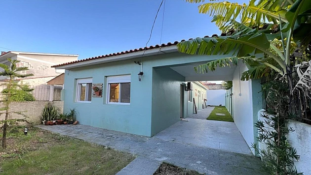 Casa em ótima localização Casa