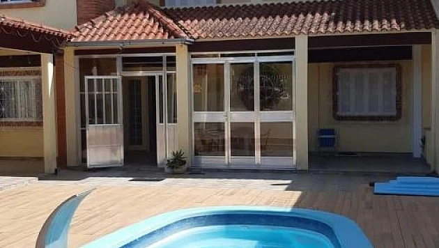 Casa Laranjal (2 da Praia) Sobrado